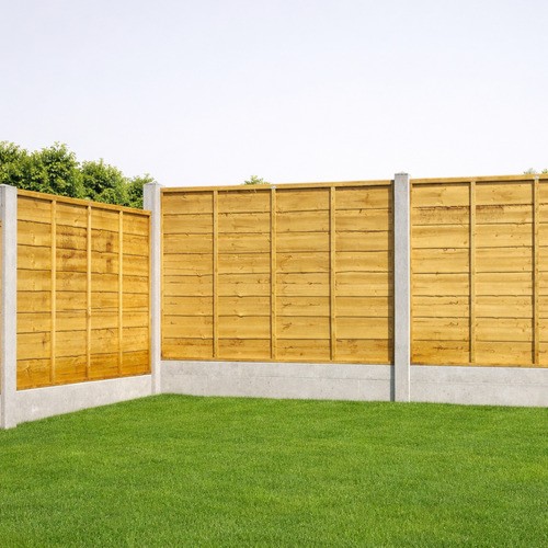 light-brown-fencing-with-concrete-posts